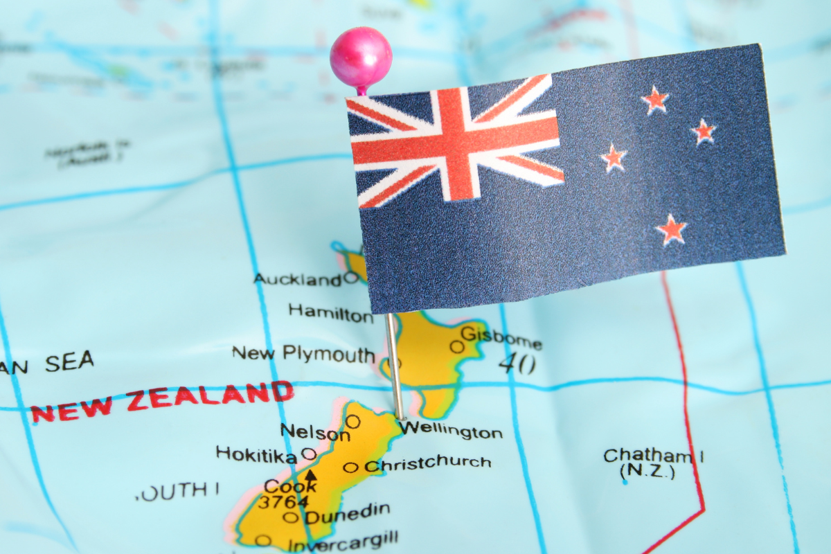 Philippines and New Zealand Discuss Potential Defense Pact